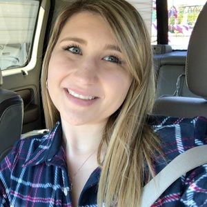 Meet your Posher, Katherine